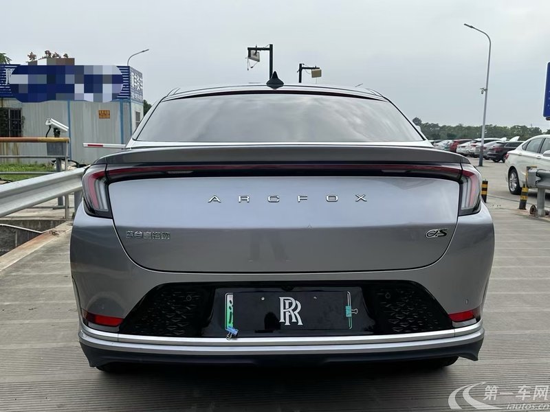 ARCFOX极狐阿尔法S 2022款 0.0T 自动 525S+-175kW 