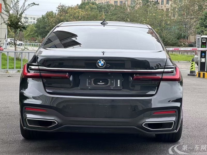 宝马7系 730Li [进口] 2019款 2.0T 自动 汽油 豪华套装 