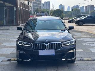 宝马5系 530Li 2.0T 自动 xDrive豪华套装 