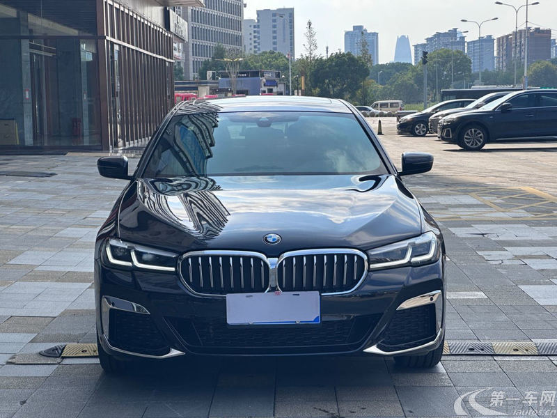 宝马5系 530Li 2023款 2.0T 自动 汽油 xDrive豪华套装 (国Ⅵ) 