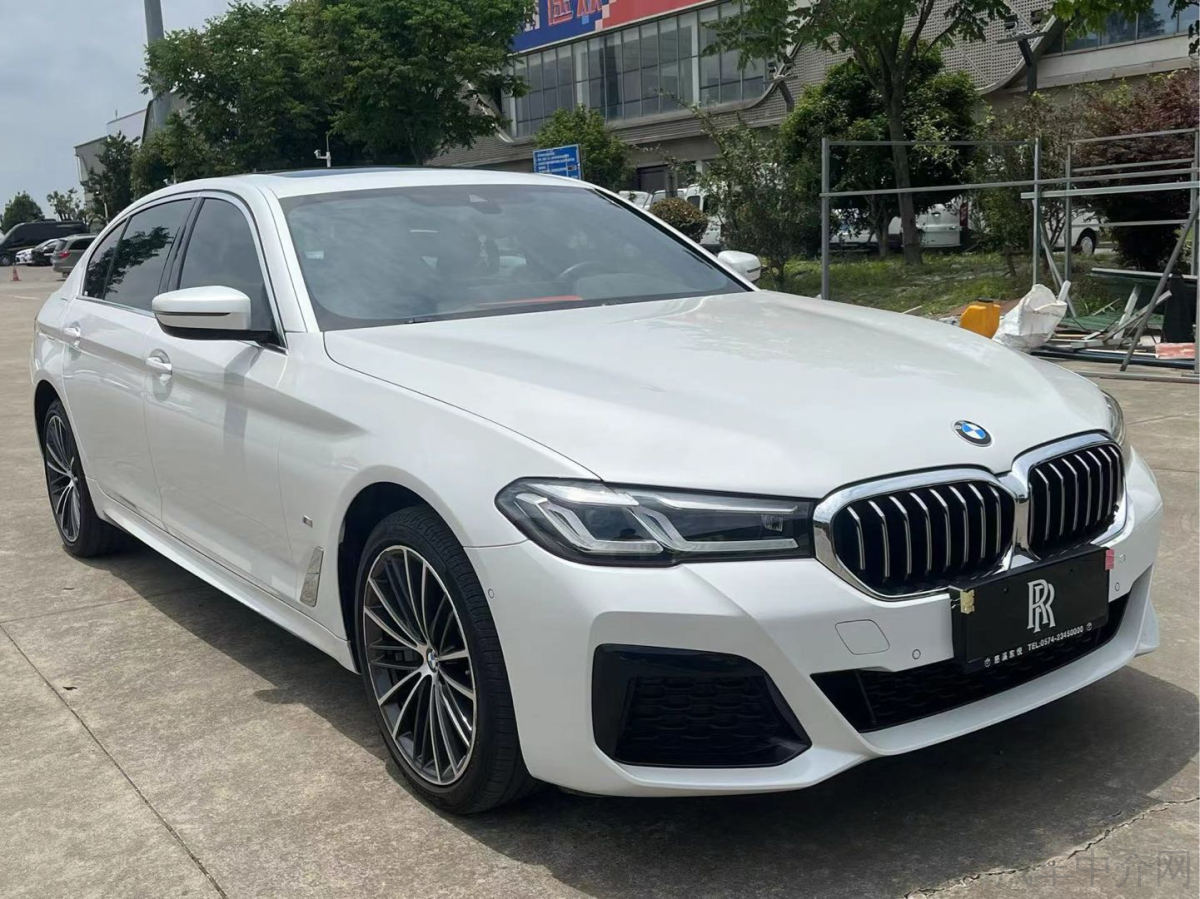 宝马5系 530Li 2023款 2.0T 自动 汽油 xDrive豪华套装 价格0万 