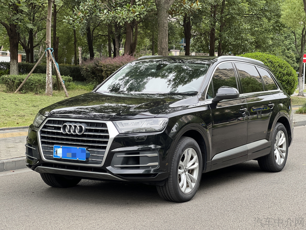 奥迪Q7 55 [进口] 2019款 3.0T 自动 S二手车 二手Line运动型价格0万 