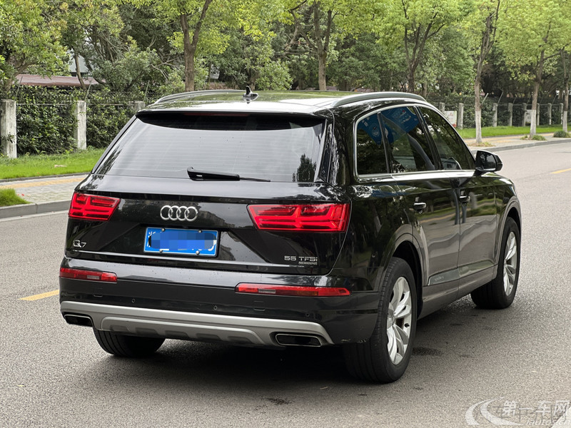 奥迪Q7 55 [进口] 2019款 3.0T 自动 S-Line运动型 