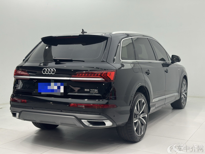 奥迪Q7 55 [进口] 2022款 3.0T 自动 运动型quattro-S-line 