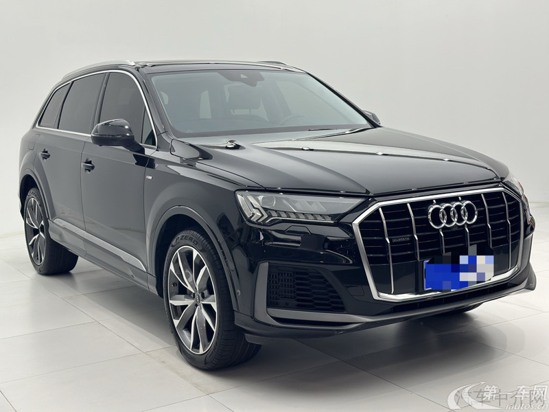 奥迪Q7 55 [进口] 2022款 3.0T 自动 运动型quattro-S-line 