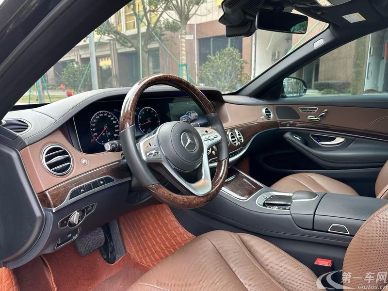 奔驰S级 S350L [进口] 2019款 3.0T 自动 汽油 尊贵型 