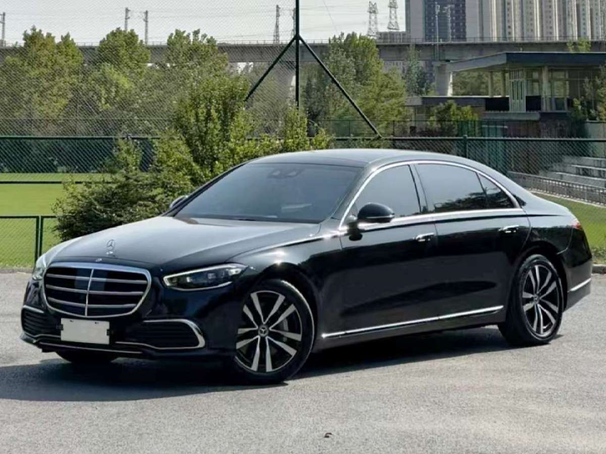 奔驰S级 S400L [进口] 2022款 2.5T 自动 汽油 豪华型价格0万 