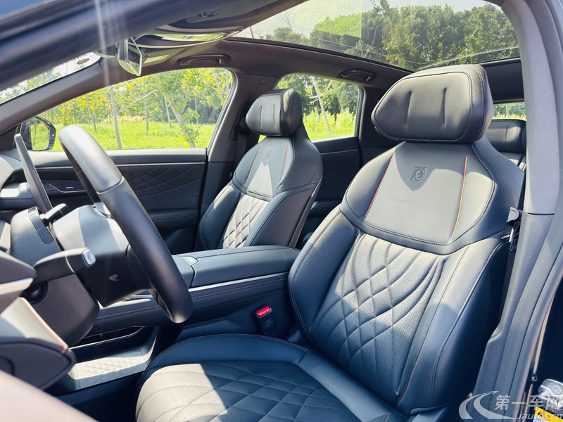 长安深蓝S7 i 2023款 1.5L 自动 200Max (国Ⅵ) 