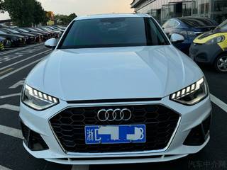 奥迪A4L 40TFSI 2.0T 自动 豪华动感型 