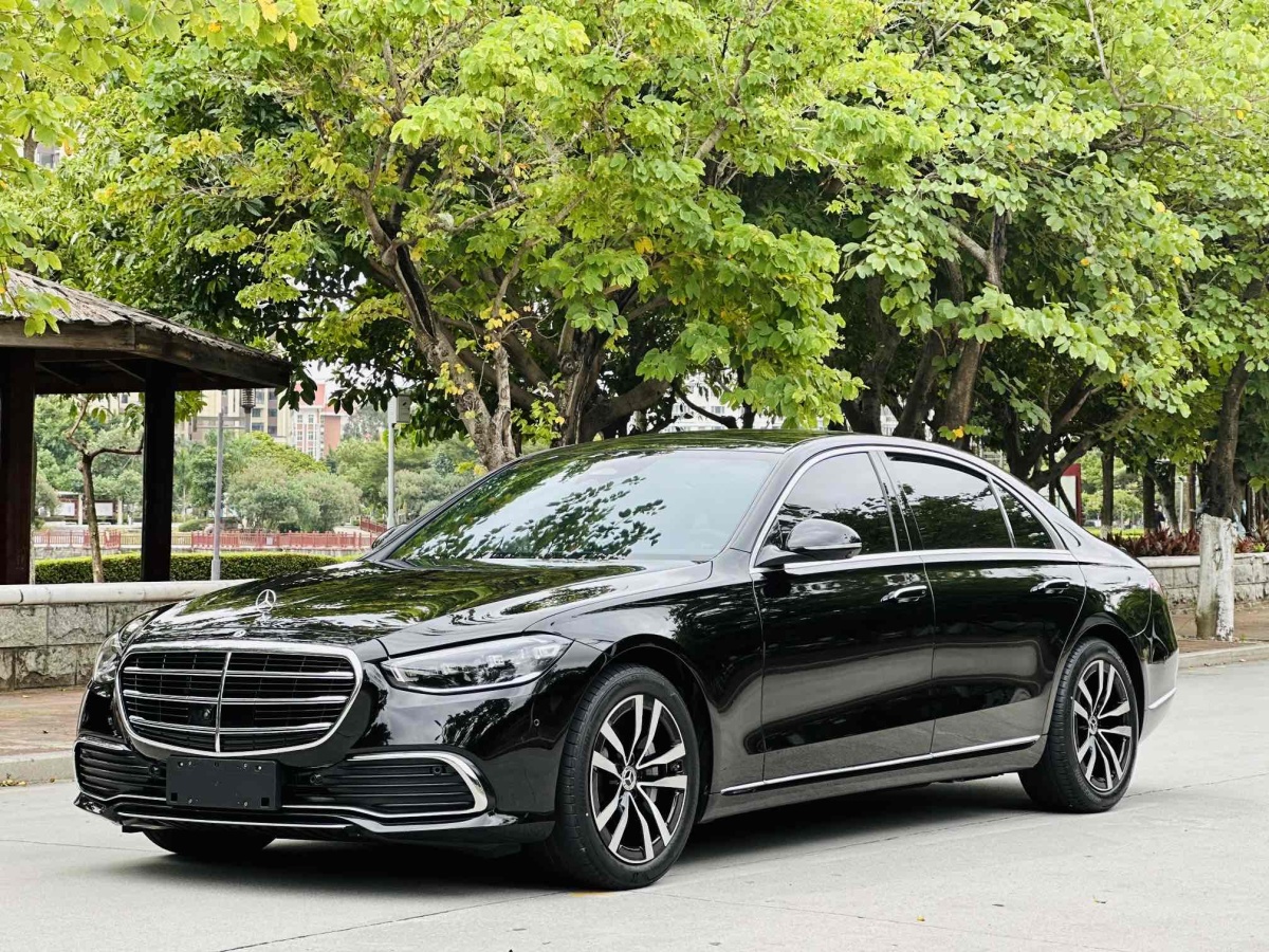 奔驰S级 S400L [进口] 2023款 2.5T 自动 汽油 改款商务型价格0万 
