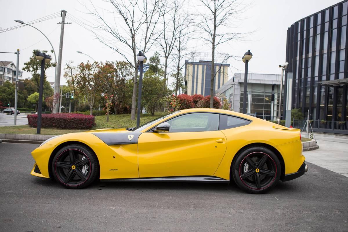 法拉利F12 Berlinetta [进口] 2012款 6.3L 自动 标准型价格0万 