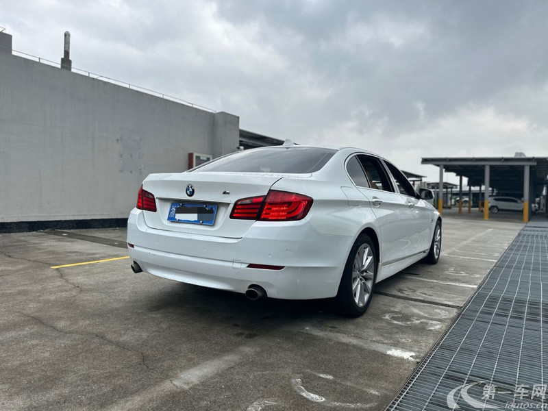 宝马5系 535Li 2011款 3.0L 自动 汽油 豪华型 (国Ⅳ) 