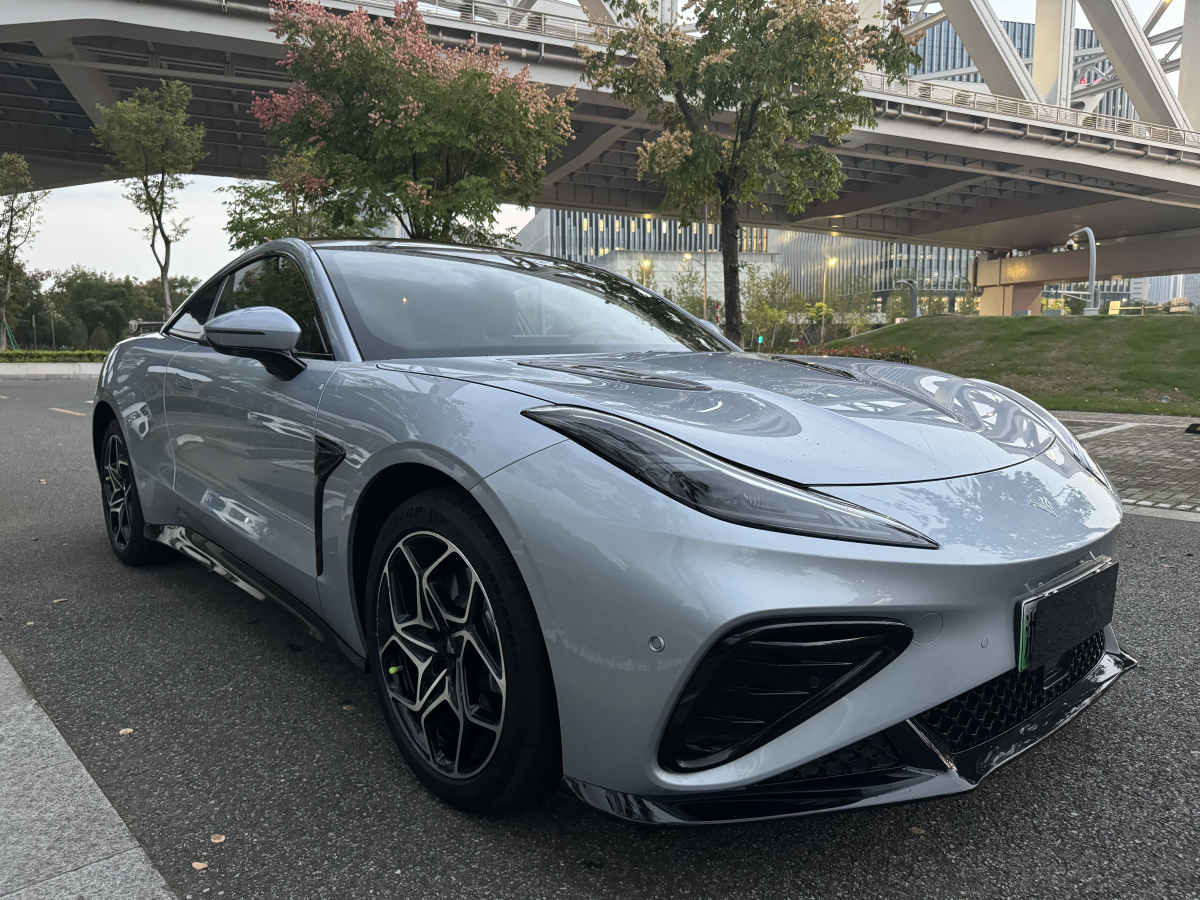 哪吒GT 2023款 0.0T 自动 560价格0万 