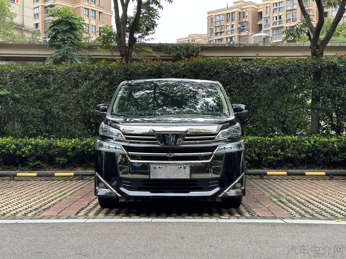丰田威尔法 皇冠 [进口] 2021款 2.5L 自动 HV尊贵版价格0万 