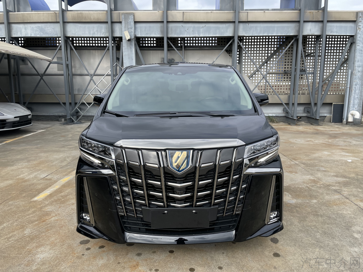 丰田埃尔法 [进口] 2023款 2.5L 自动 7座 臻享·黄金版价格0万 