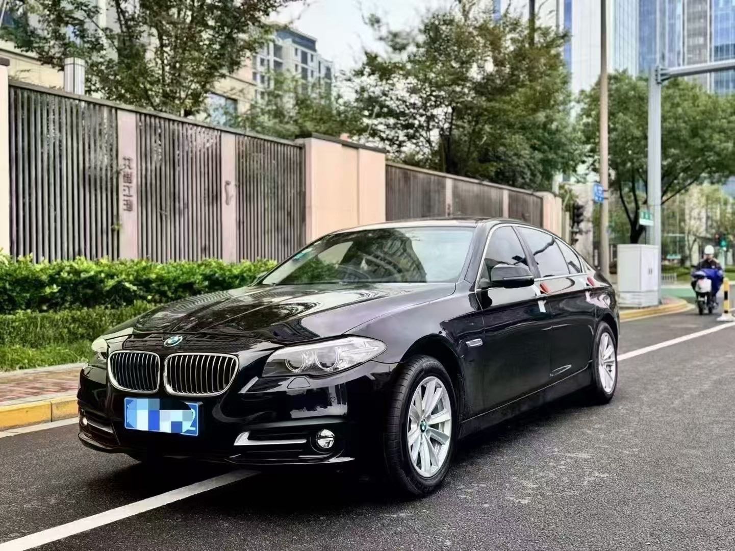 宝马5系 520Li 2017款 2.0T 自动 汽油 典雅型 价格0万