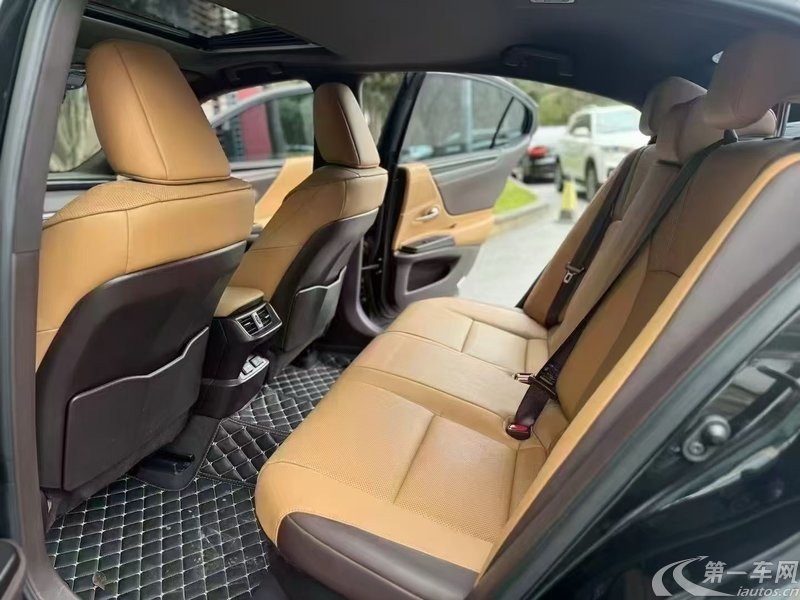 雷克萨斯ES 300h [进口] 2021款 2.5L 自动 卓越版 