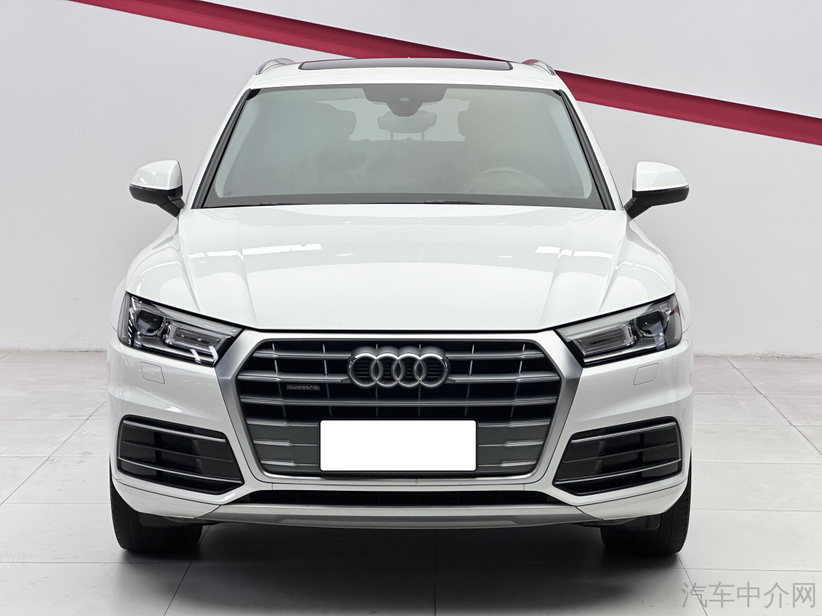 奥迪Q5L 40TFSI 2018款 2.0T 自动 荣享进取型 价格0万 