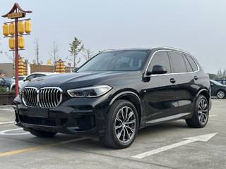 宝马X5 xDrive40i 