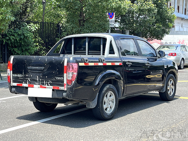 江铃域虎 2012款 2.4T 手动 柴油 LX (国Ⅳ) 