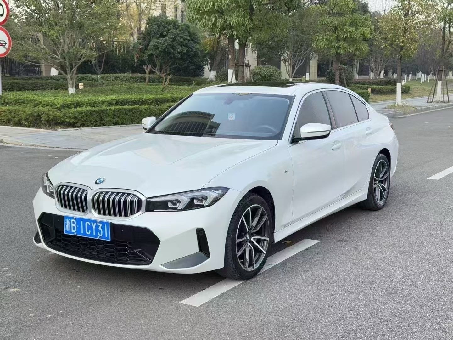 宝马3系 320i 2023款 2.0T 自动 汽油 M运动套装 价格0万