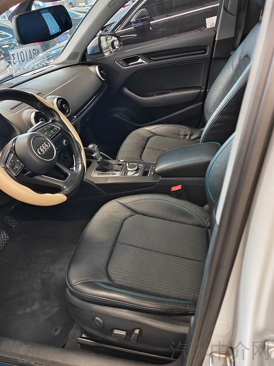 奥迪A3 35TFSI 2017款 1.4T 自动 时尚型Limousine 价格0万 