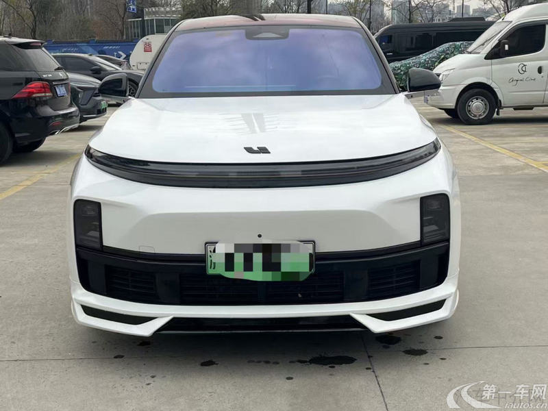 理想L7 2023款 1.5T 自动 Pro (国Ⅵ) 