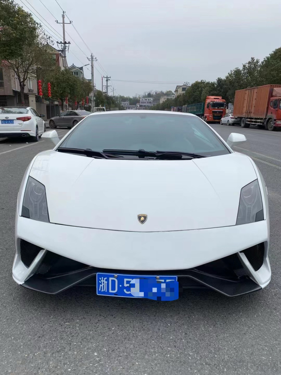 兰博基尼盖拉多 [进口] 2010款 5.2L 自动 LP二手车 二手550二手车 二手2标准版价格0万 
