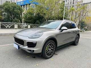 保时捷Cayenne 3.0T 自动 基本型墨规版平行进口 