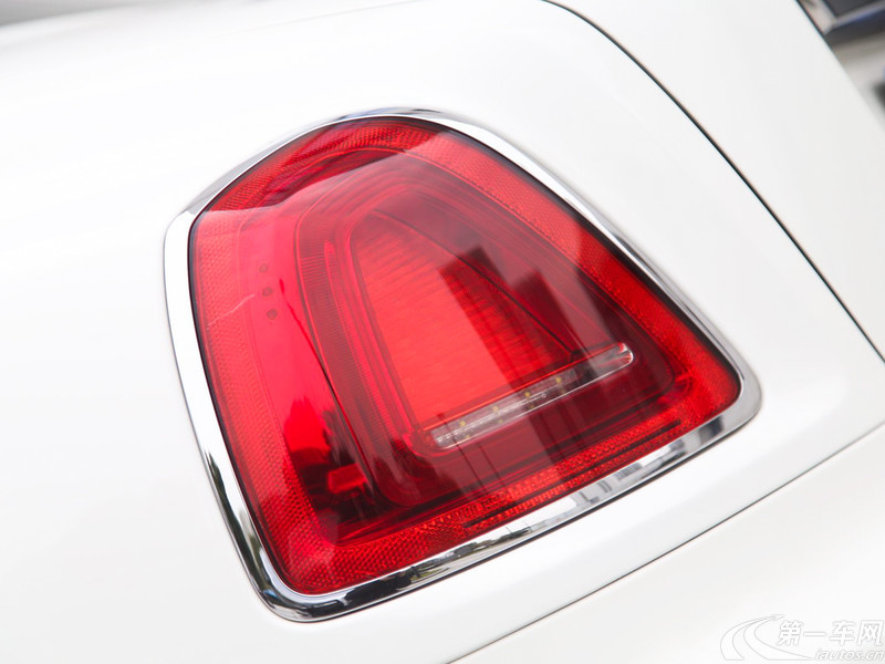 劳斯莱斯古思特 [进口] 2014款 6.6T 自动 加长版 (欧Ⅴ) 