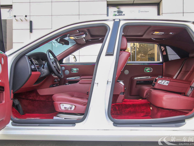 劳斯莱斯古思特 [进口] 2014款 6.6T 自动 加长版 (欧Ⅴ) 