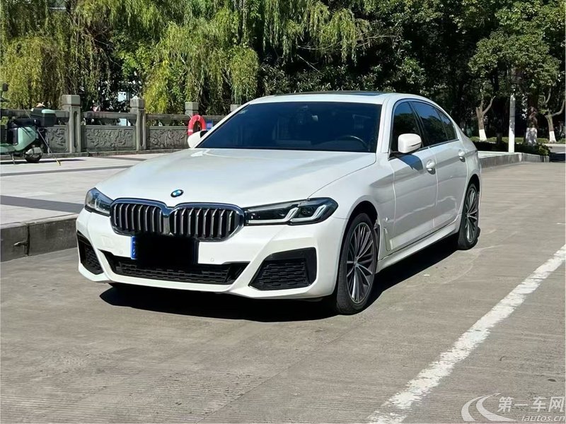 宝马5系 530Li 2022款 2.0T 自动 汽油 改款二领先型M运动套装 (国Ⅵ) 