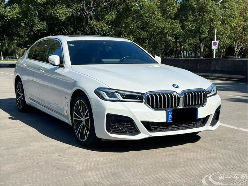 宝马5系 530Li 2022款 2.0T 自动 汽油 改款二领先型M运动套装 (国Ⅵ) 