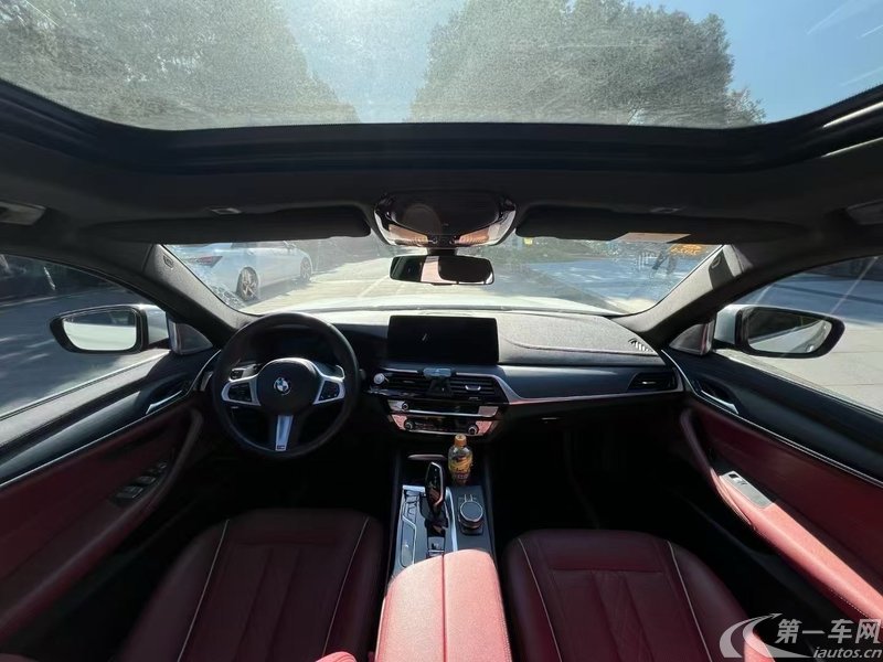 宝马5系 530Li 2022款 2.0T 自动 汽油 改款二领先型M运动套装 (国Ⅵ) 
