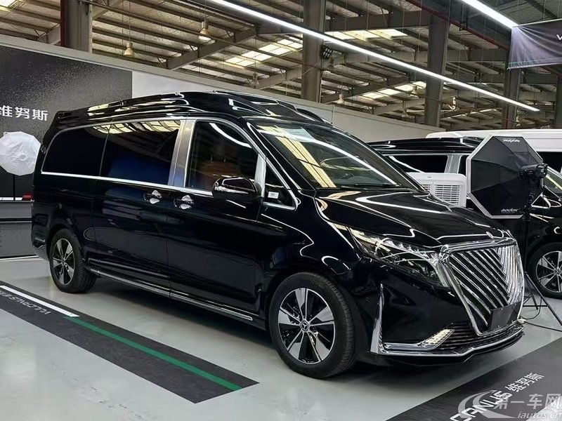 奔驰V级 2022款 2.0T 自动 长轴距豪华版 (国Ⅵ) 