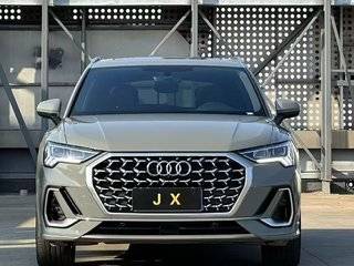 奥迪Q3 35TFSI 1.5T 自动 时尚致雅型 