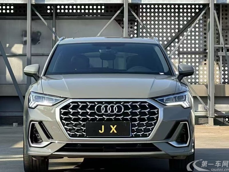 【镇江二手奥迪Q3】奥迪Q3 35TFSI 2024款 1.5T 自动 前驱 时尚致雅型