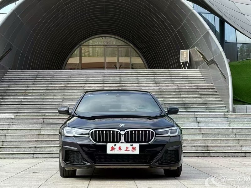 宝马5系 530Li 2021款 2.0T 自动 汽油 改款尊享型M运动套装 (国Ⅵ) 