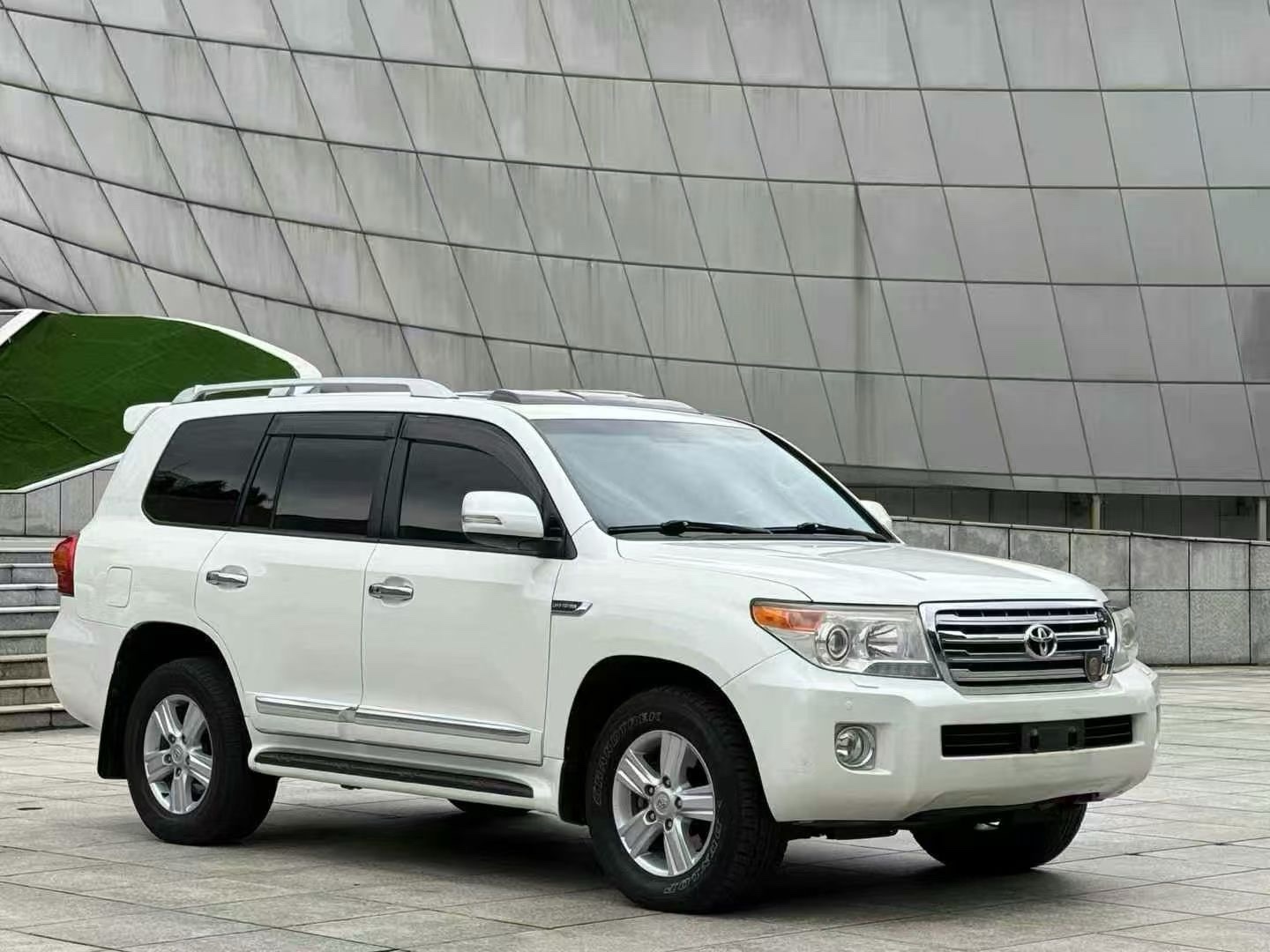 丰田兰德酷路泽 2012款 4.6L 自动 四驱 VX二手车 二手R 价格0万 
