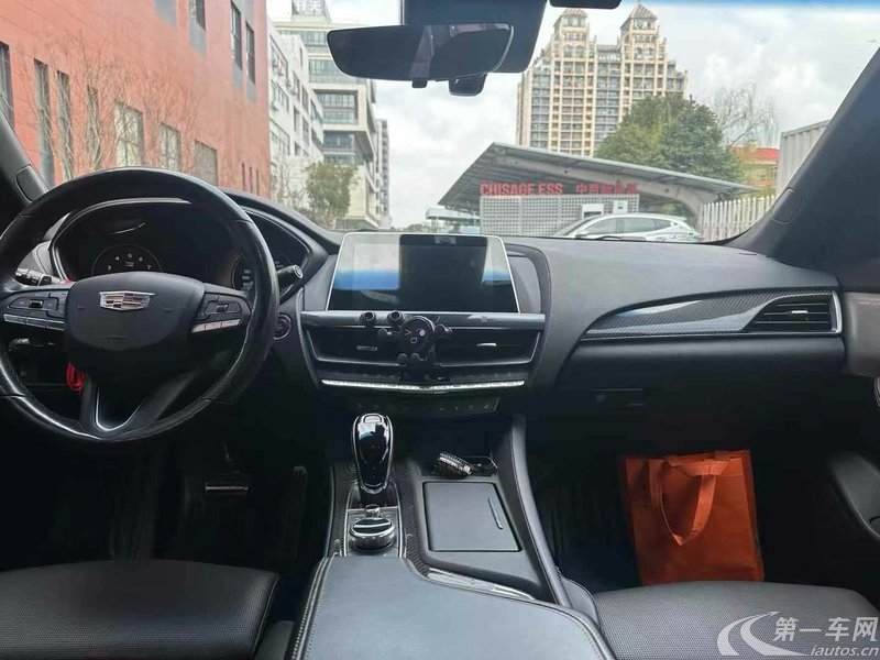 凯迪拉克CT5 2020款 2.0T 自动 铂金运动版 (国Ⅵ) 