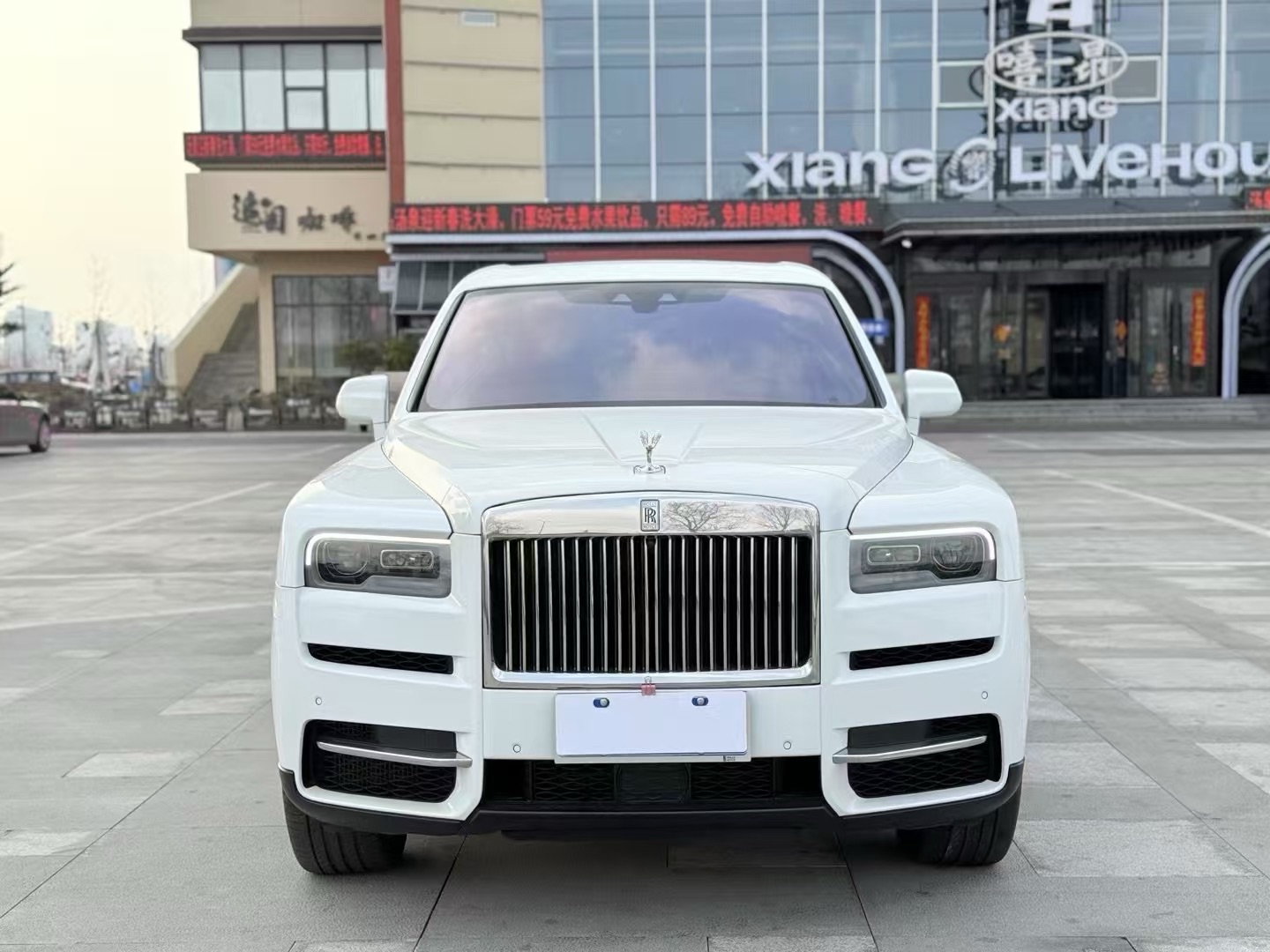 劳斯莱斯库里南 [进口] 2020款 6.7T 自动 Black Badge版价格0万 