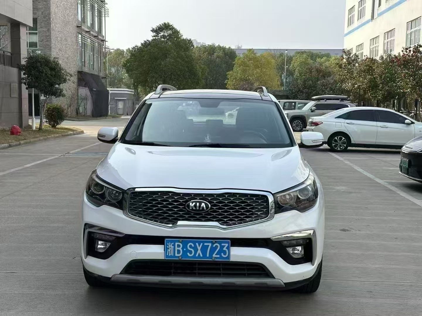 起亚KX7 2017款 2.0T 自动 LUX 价格0万 
