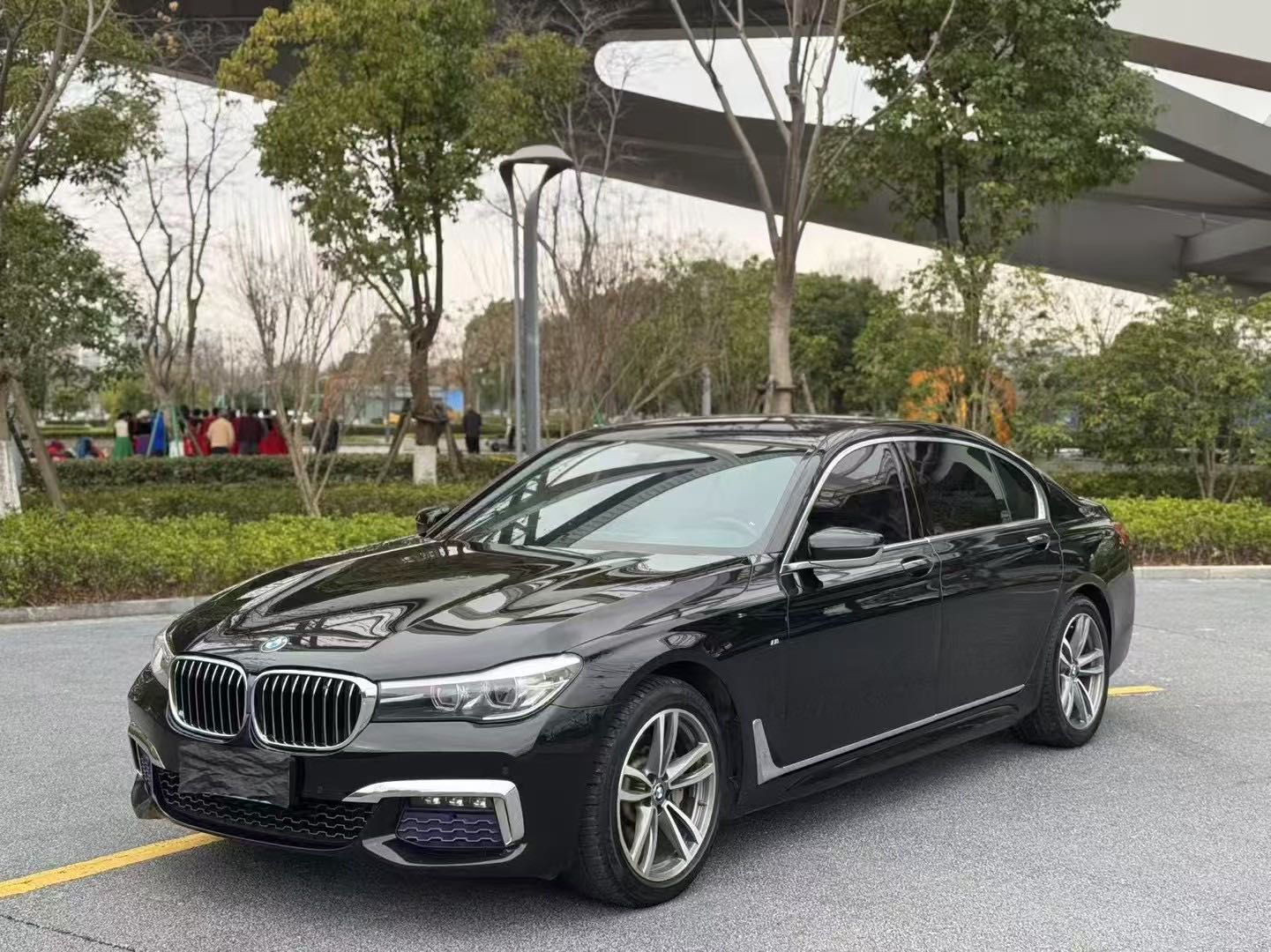 宝马7系 730Li [进口] 2016款 2.0T 自动 汽油 豪华型价格0万