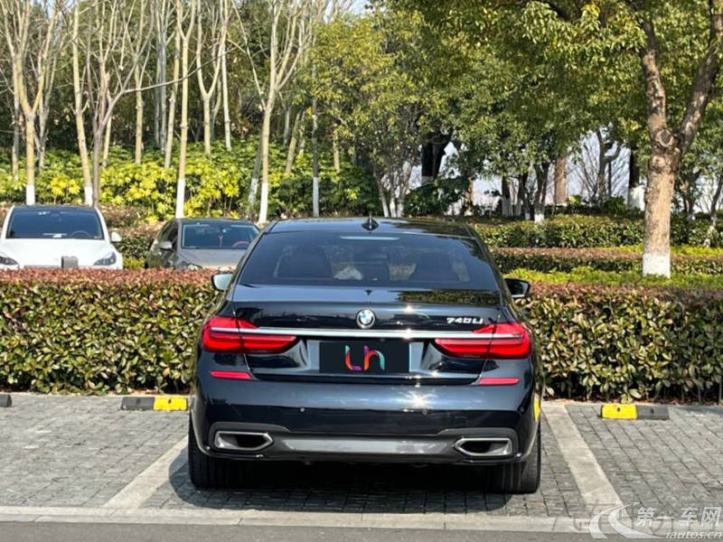 宝马7系 730Li [进口] 2018款 2.0T 自动 汽油 尊享型卓越套装 (国Ⅵ) 