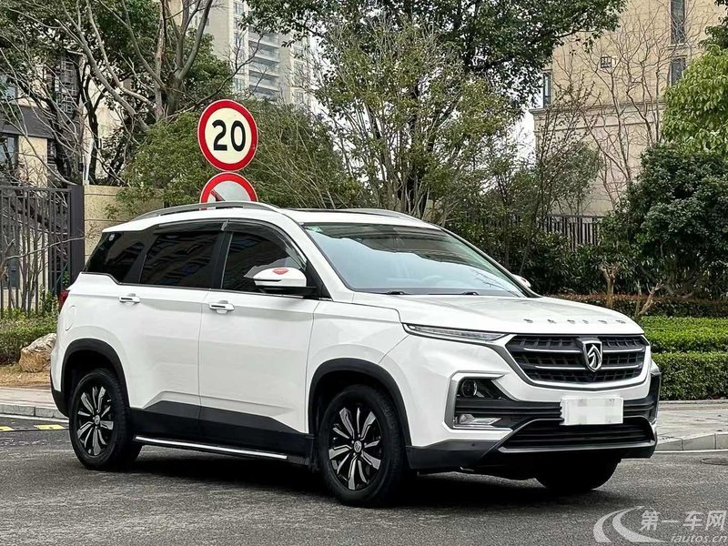 宝骏530 2019款 1.5T 自动 前驱 尊贵型 (国Ⅴ) 