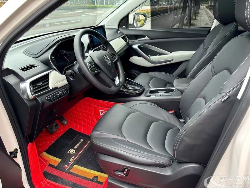宝骏530 2019款 1.5T 自动 前驱 尊贵型 (国Ⅴ) 