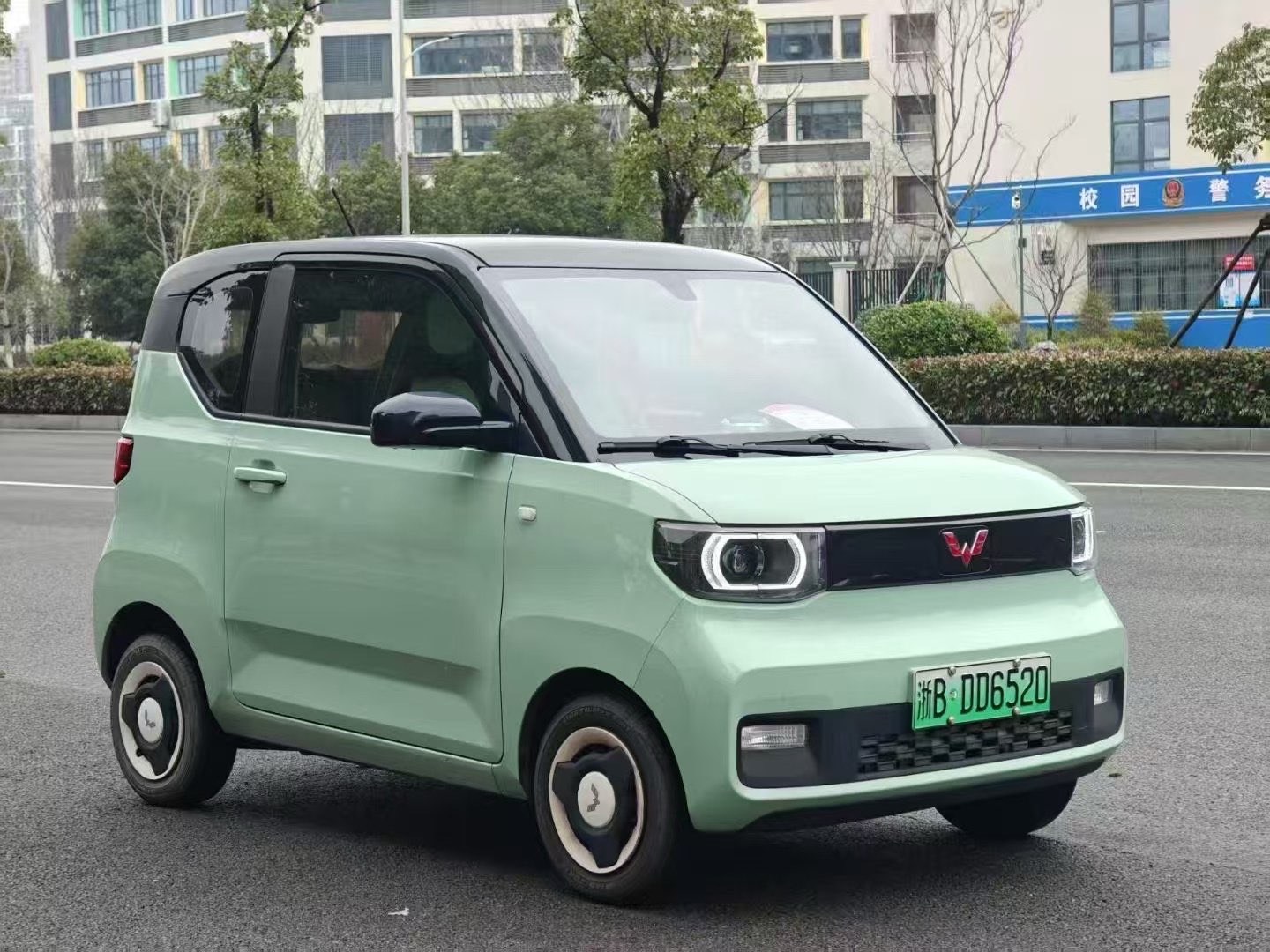 五菱宏光MINI EV 2021款 自动 臻享款 纯电动价格0万 