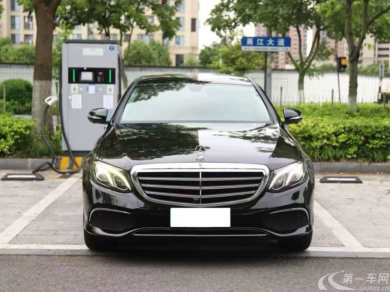 奔驰E级 E300L 2018款 2.0T 自动 汽油 豪华型 (国Ⅴ) 