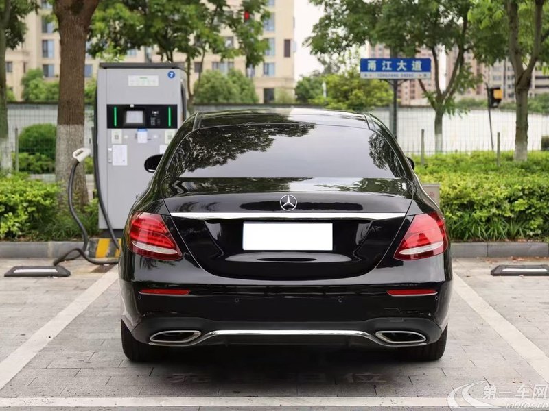 奔驰E级 E300L 2018款 2.0T 自动 汽油 豪华型 (国Ⅴ) 
