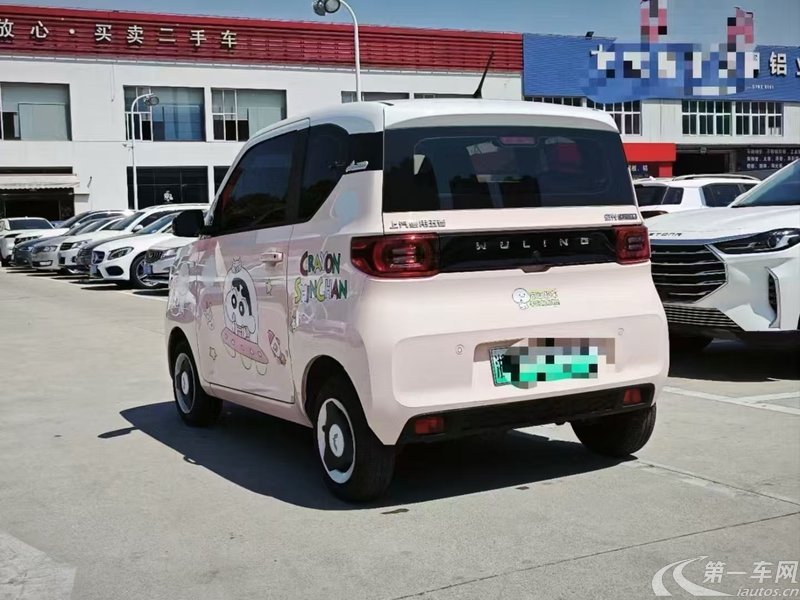 五菱宏光MINI EV 2022款 自动 夹心款170km三元锂 纯电动 